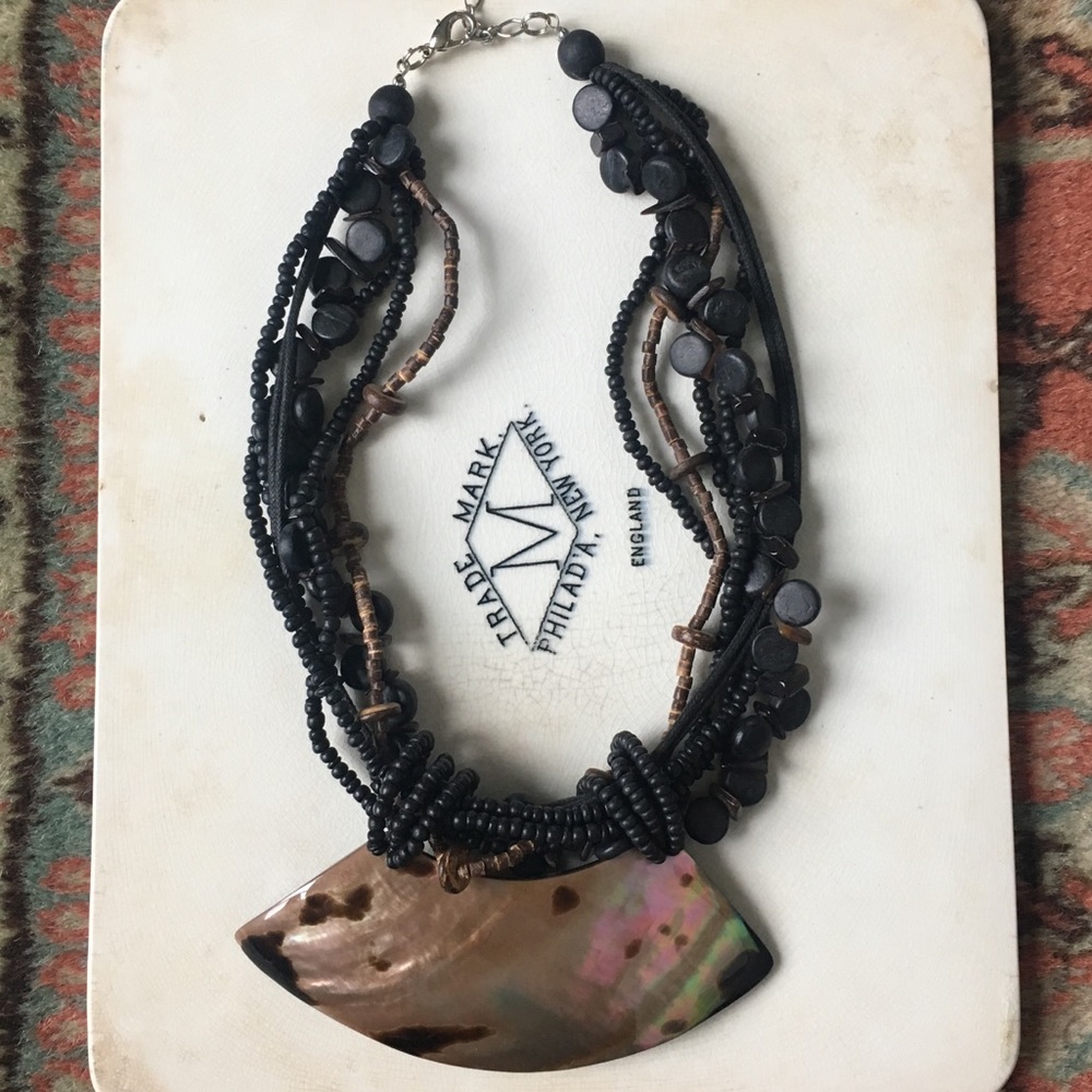 Wood bead and horn pendant necklace